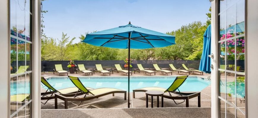 outdoor pool